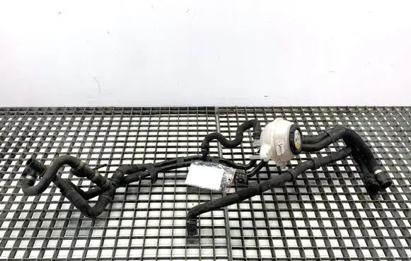Skoda Superb B8 (3V) Engine coolant pipe/hose 5Q0121065H