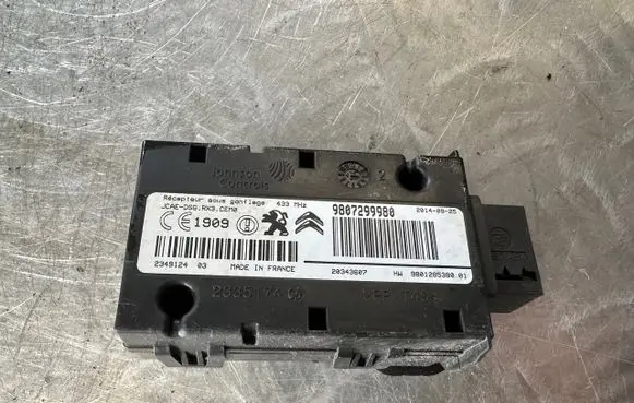 Citroen C5 Tire pressure control unit 9807299980