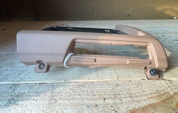 BMW 7 F01 F02 F03 F04 Glove box frame 5116-9143956