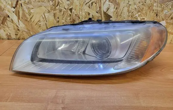 Volvo V70 Headlight/headlamp 31214347 6333100001