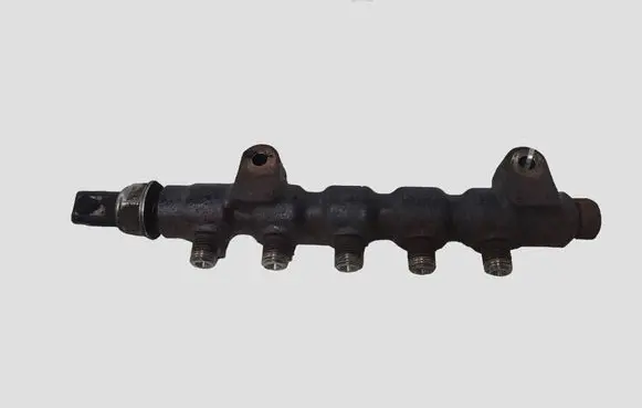Ford Focus Fuel main line pipe 9654592680