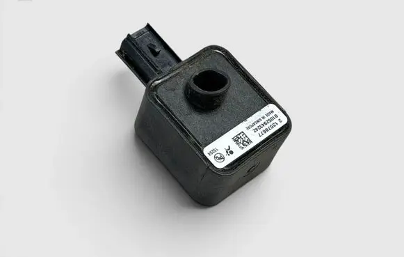 Chevrolet Suburban Airbag deployment crash/impact sensor 13578677