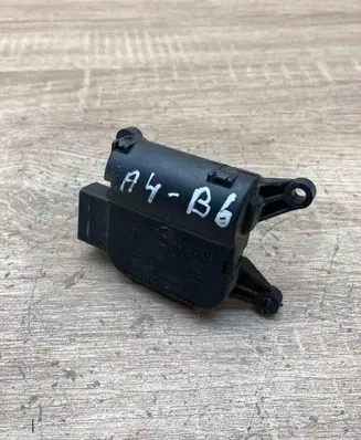 Audi A4 S4 B6 8E 8H Air flap motor/actuator 8E1820511D 0132801305