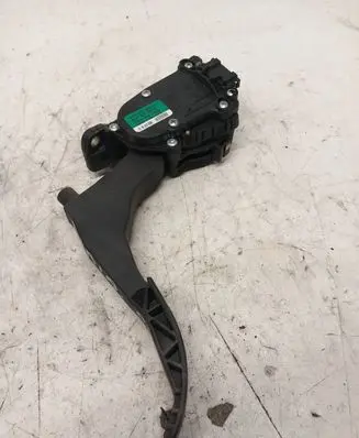 Skoda Fabia Mk2 (5J) Accelerator throttle pedal 6Q1721503C 6Q1721503F 6Q1721503M