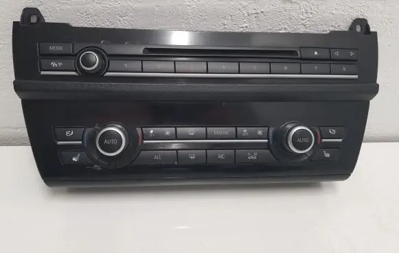 BMW 5 F10 F11 Climate control unit 930615301 1268882400
