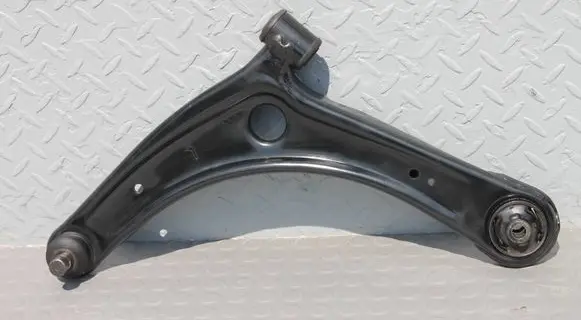 Mitsubishi Eclipse Cross Front control arm 4013A543 WAHACZ-LEWY-PRZOD