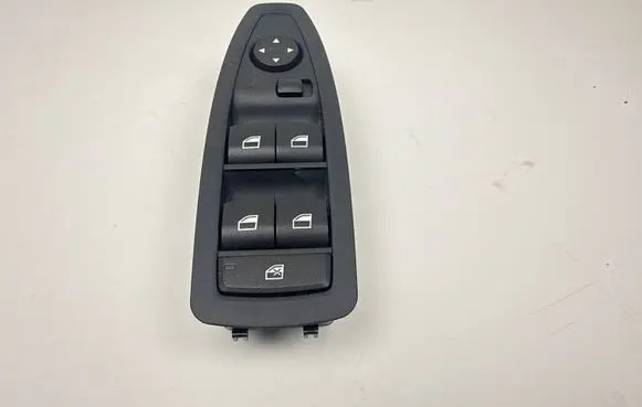 BMW 1 F20 F21 Electric window control switch 9208109
