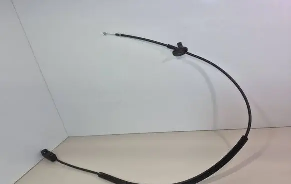 Skoda Octavia Mk3 (5E) Engine bonnet/hood lock release cable 5E0823535B