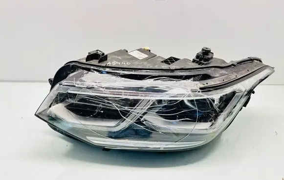 Volkswagen Tiguan Headlight/headlamp 030111923300 5NB941081C