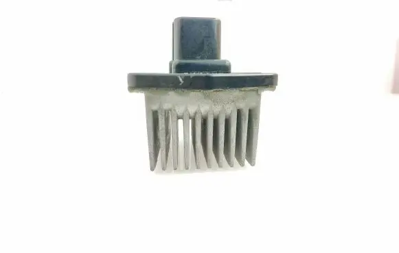 Suzuki Grand Vitara II Heater blower motor/fan resistor 022A7I