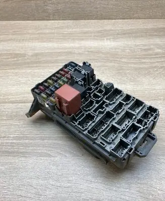 Honda Civic Fuse module F0500000 S5AS31000