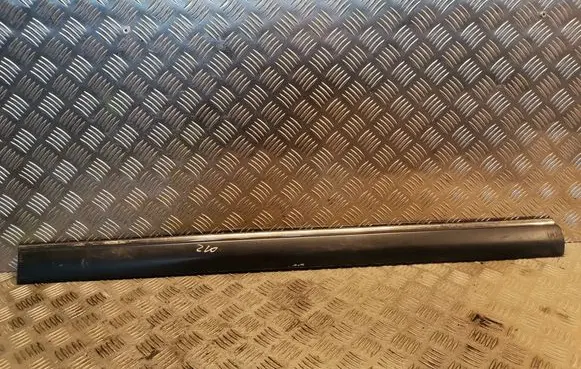 Mercedes-Benz E W210 Front door trim (molding) 2106900362
