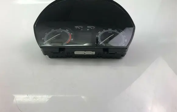 Skoda Fabia Mk1 (6Y) Speedometer (instrument cluster) 6Y0920881M K4077