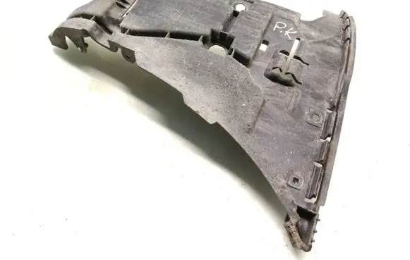 Volvo V70 Front bumper mounting bracket 08693181