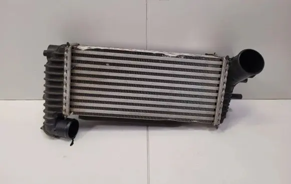 Ford Kuga II Intercooler radiator BV61-9L440-CK