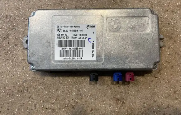 BMW X6 E71 Camera control unit module 9245516
