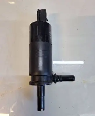 BMW X5 F15 Headlight washer pump 7340773 57786310