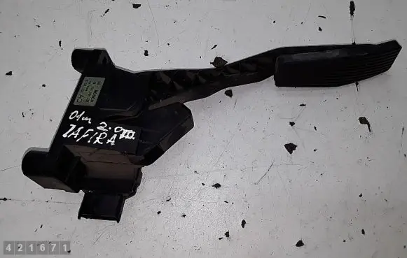 Opel Zafira A Accelerator throttle pedal 0281002298