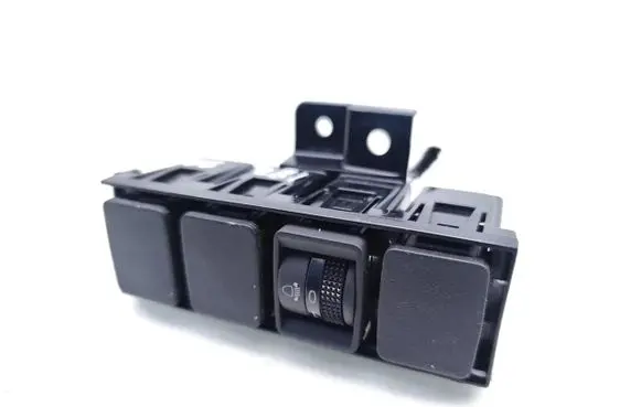 Nissan Qashqai Headlight level height control switch 