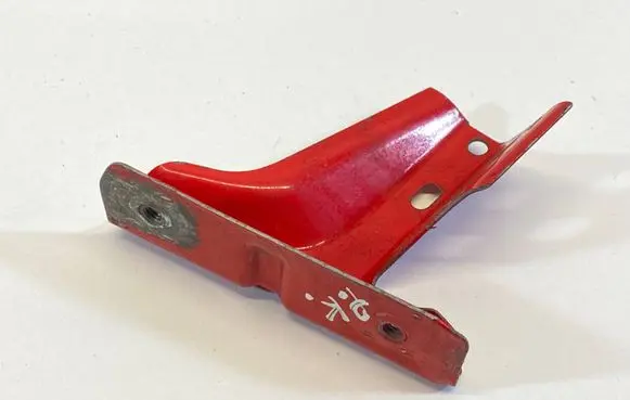 Volkswagen Polo IV 9N3 Fender mounting bracket 6Q0821141