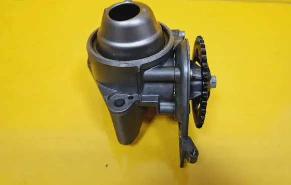 Volkswagen Polo IV 9N3 Oil pump TF1790260202 1790260202