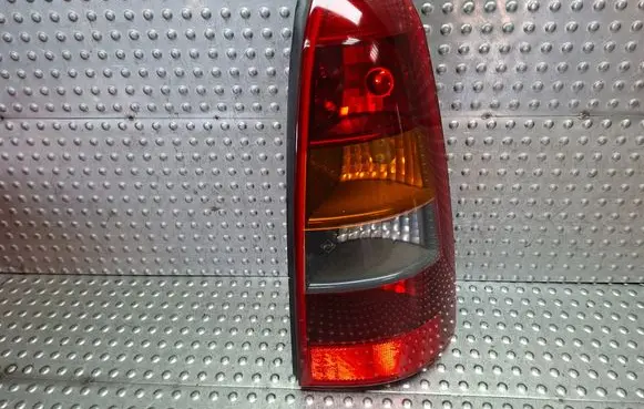 Opel Astra G Rear/tail lights S27639048