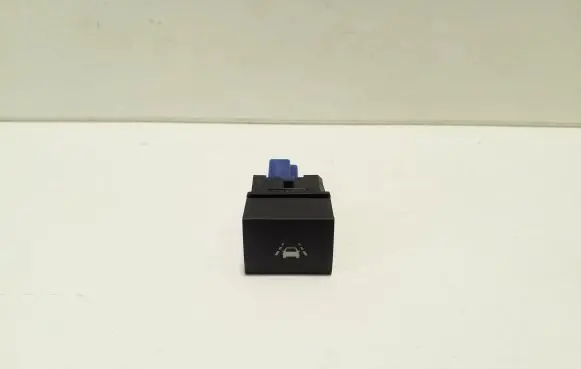 Nissan Qashqai J12 Other switches/knobs/shifts E599593 E1368774