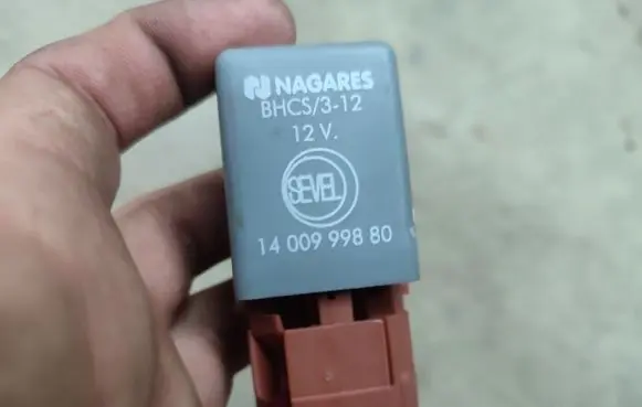 Citroen C4 I Picasso Other relay 1400999880