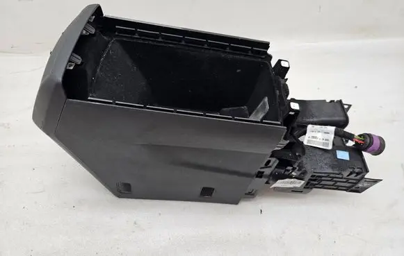 Peugeot 508 II Armrest 98164316ZD TC834A04X193270010 23111900113