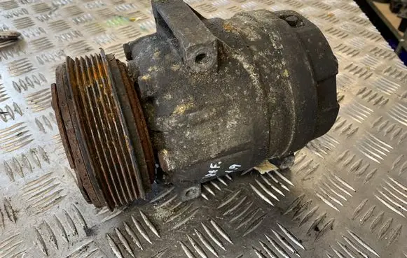Renault Trafic II (X83) Air conditioning (A/C) compressor (pump)