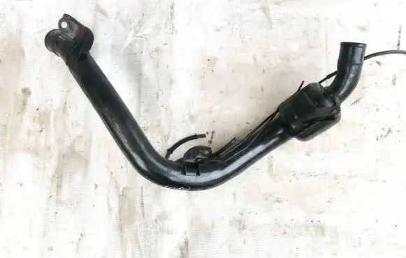 Toyota Avensis Verso Intercooler hose/pipe