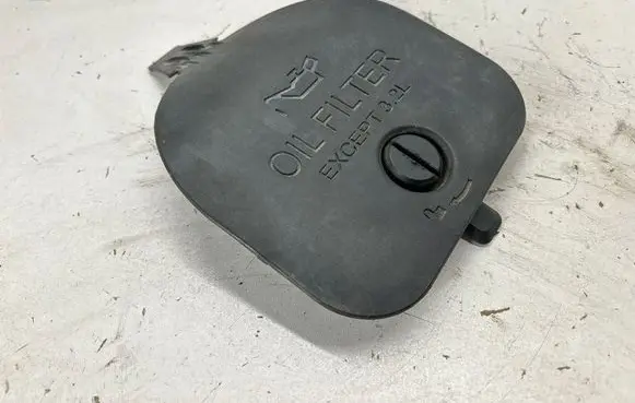 Jeep Cherokee Oil filter cover 68260959AA