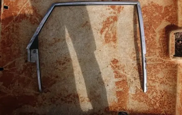 Jaguar XJ X40 Rear door window/glass frame 