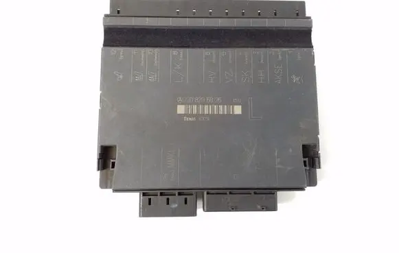 Mercedes-Benz S W220 Seat control module A2208206826