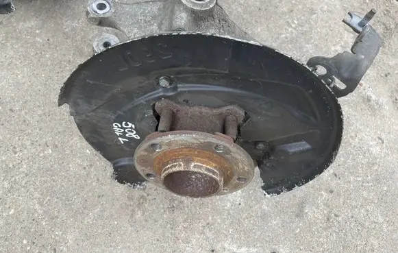 Peugeot 508 II Rear wheel hub 9811777880