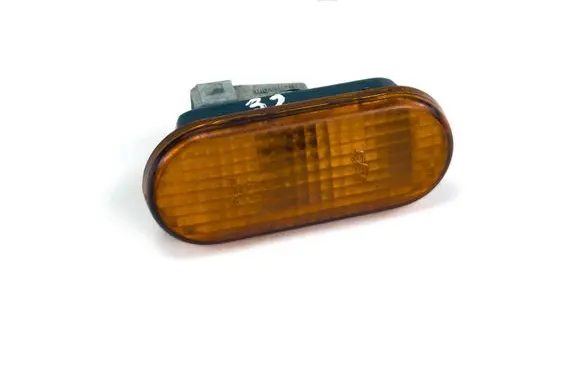 Volkswagen PASSAT B5 Front fender indicator light 3A0949117A