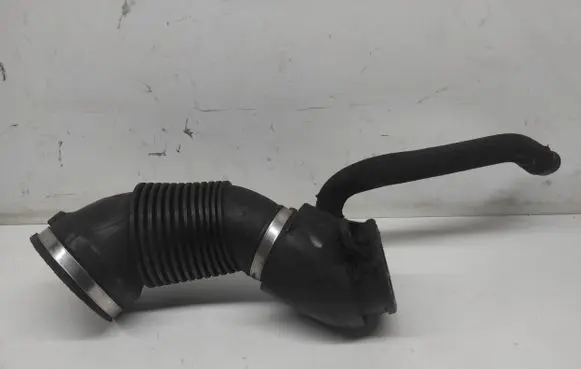 Audi A6 S6 C6 4F Air intake duct part 4F0129615D