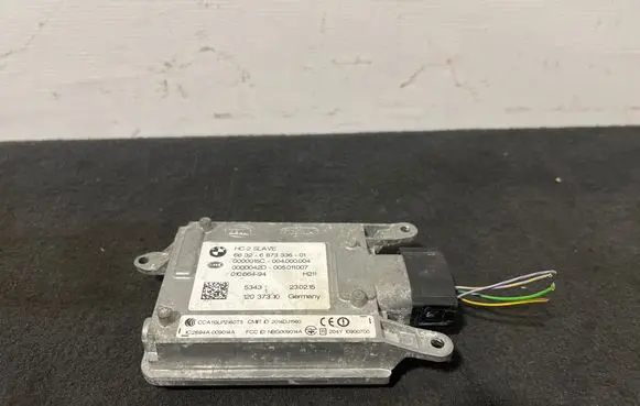 BMW 5 F10 F11 Blind spot module 6873336