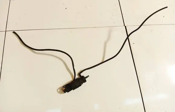 Audi A6 S6 C6 4F Windscreen/windshield washer pump