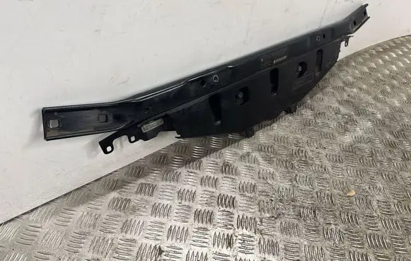 BMW 6 F12 F13 Top upper radiator support slam panel 7267356 7234899