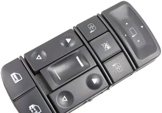 Opel Vectra C Electric window control switch 13224058 06104T