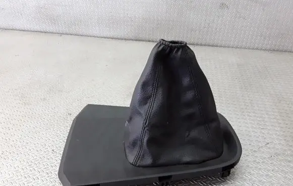Gear shifter surround trim plastic