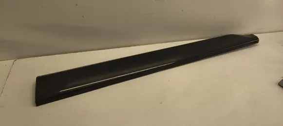 Volvo XC90 Front door trim (molding) 31448426