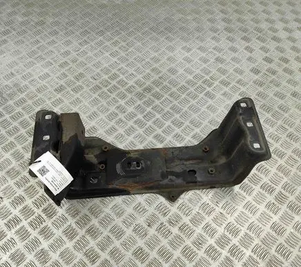 Jeep Grand Cherokee (WK) Gearbox mounting bracket 68252525AA