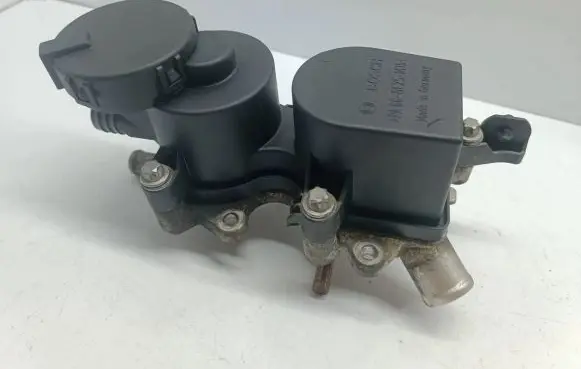 Mercedes-Benz A W169 Oil breather separator A6400101062 0928400554 6400101062