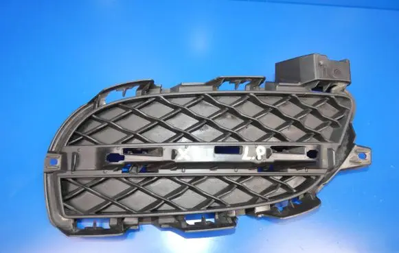 Jaguar XJ X351 Front bumper lower grill AW9315K233AC