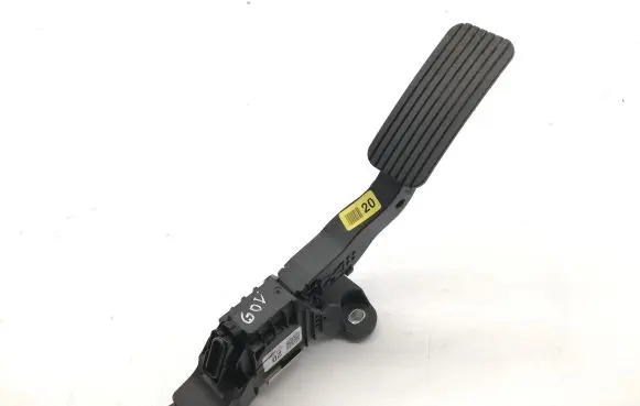 KIA Rio Accelerator throttle pedal CN09092623