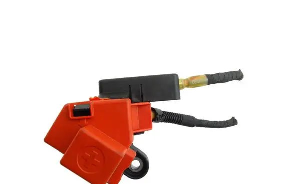 Volkswagen Touareg II Positive cable (battery) 7P0937401 KB7P0431 KB7P0491