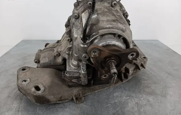 BMW X1 E84 Gearbox transfer box case 7643748 ATC350 7643762