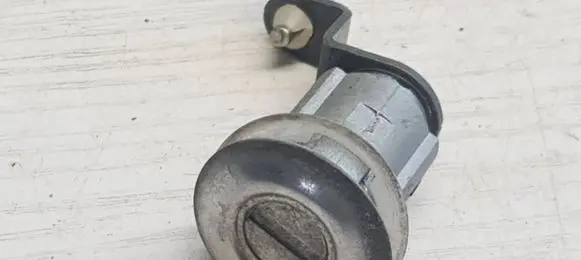Daewoo Matiz Tailgate exterior lock 